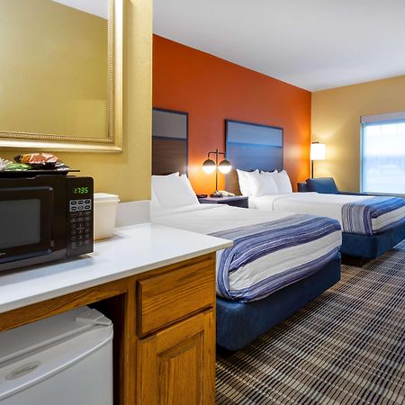 Americinn By Wyndham Fulton Clinton Kültér fotó