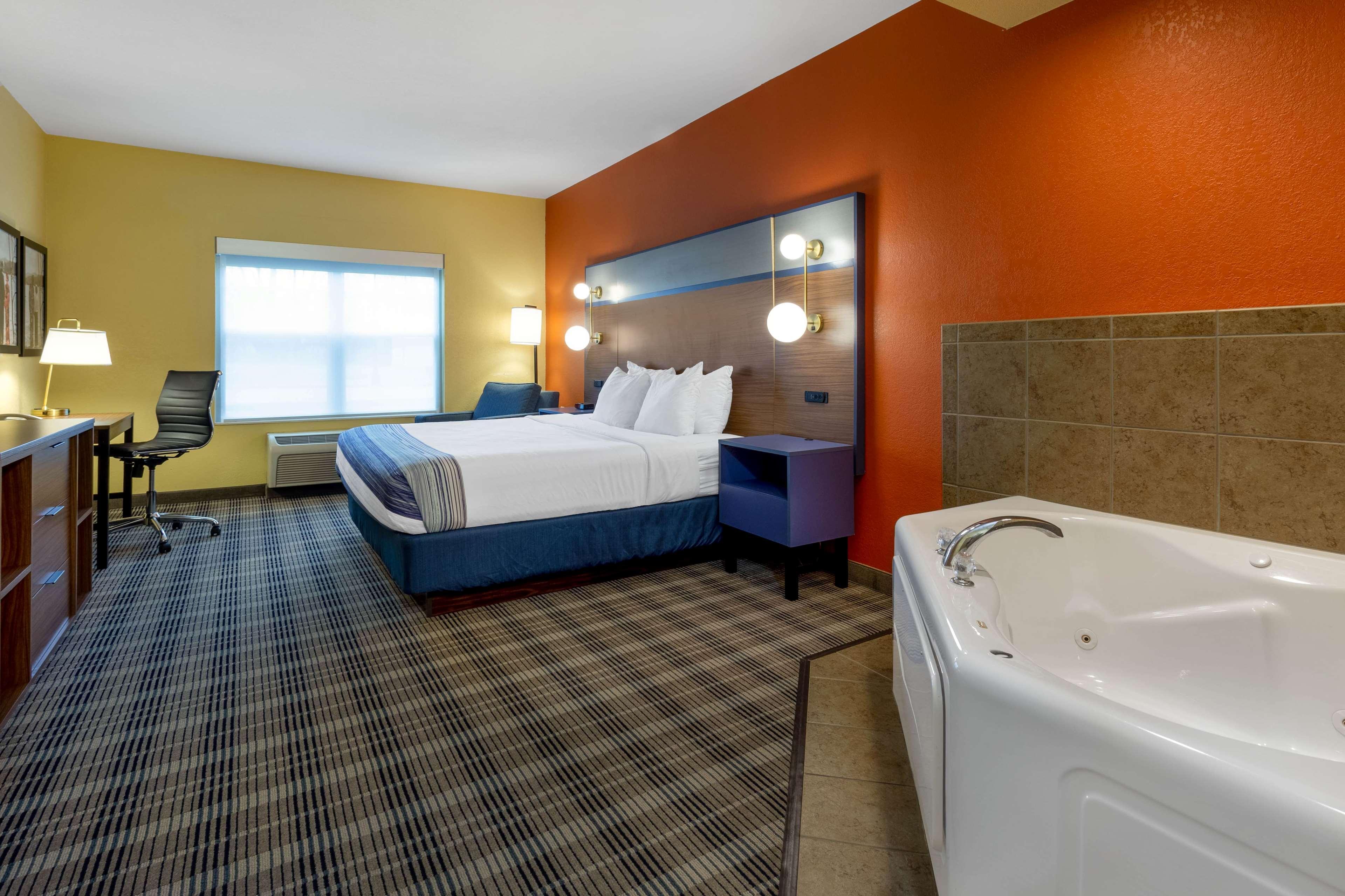 Americinn By Wyndham Fulton Clinton Kültér fotó