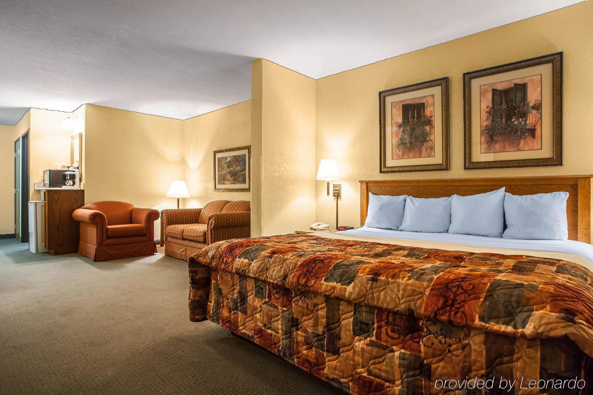 Americinn By Wyndham Fulton Clinton Kültér fotó