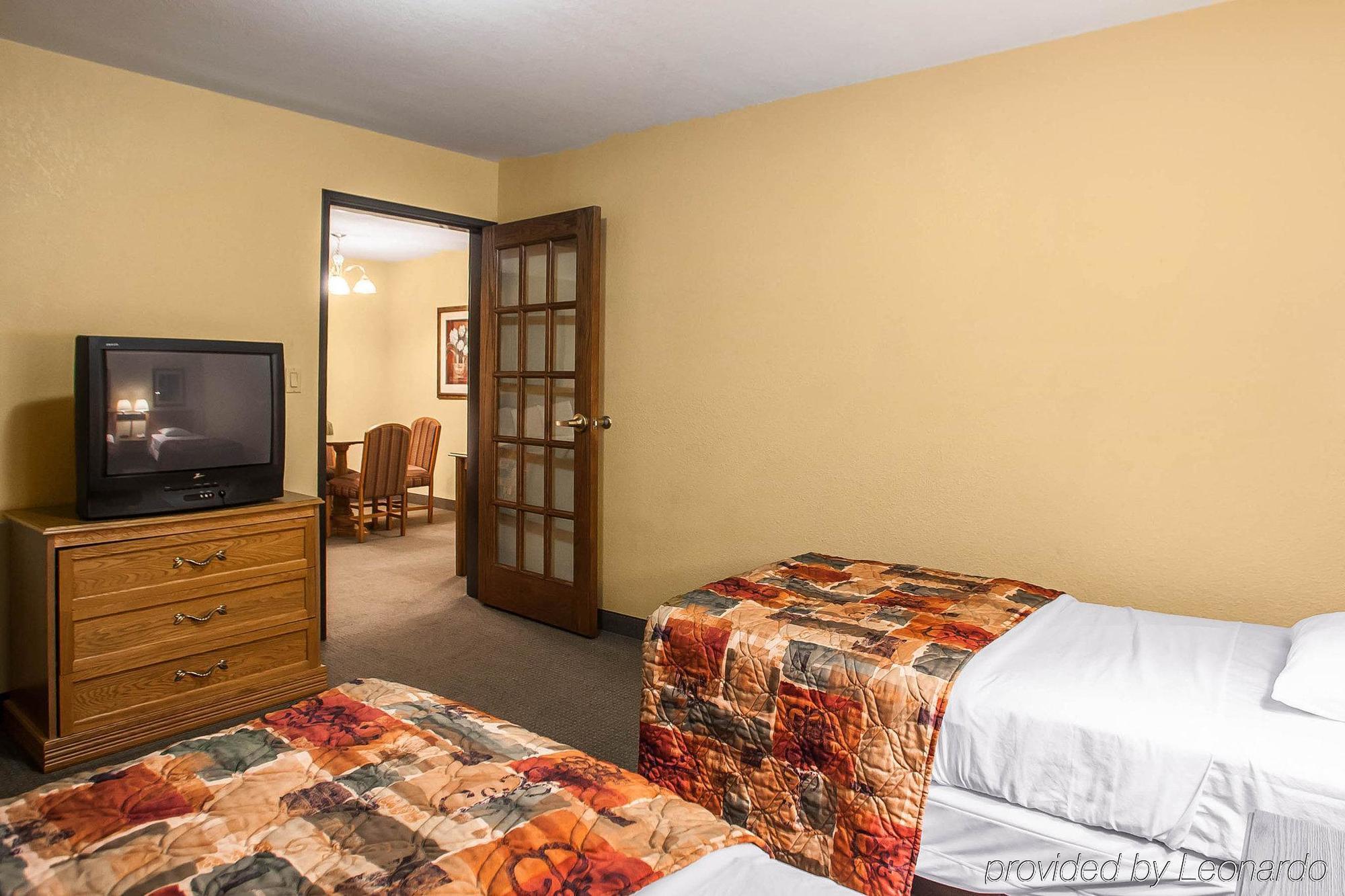 Americinn By Wyndham Fulton Clinton Kültér fotó