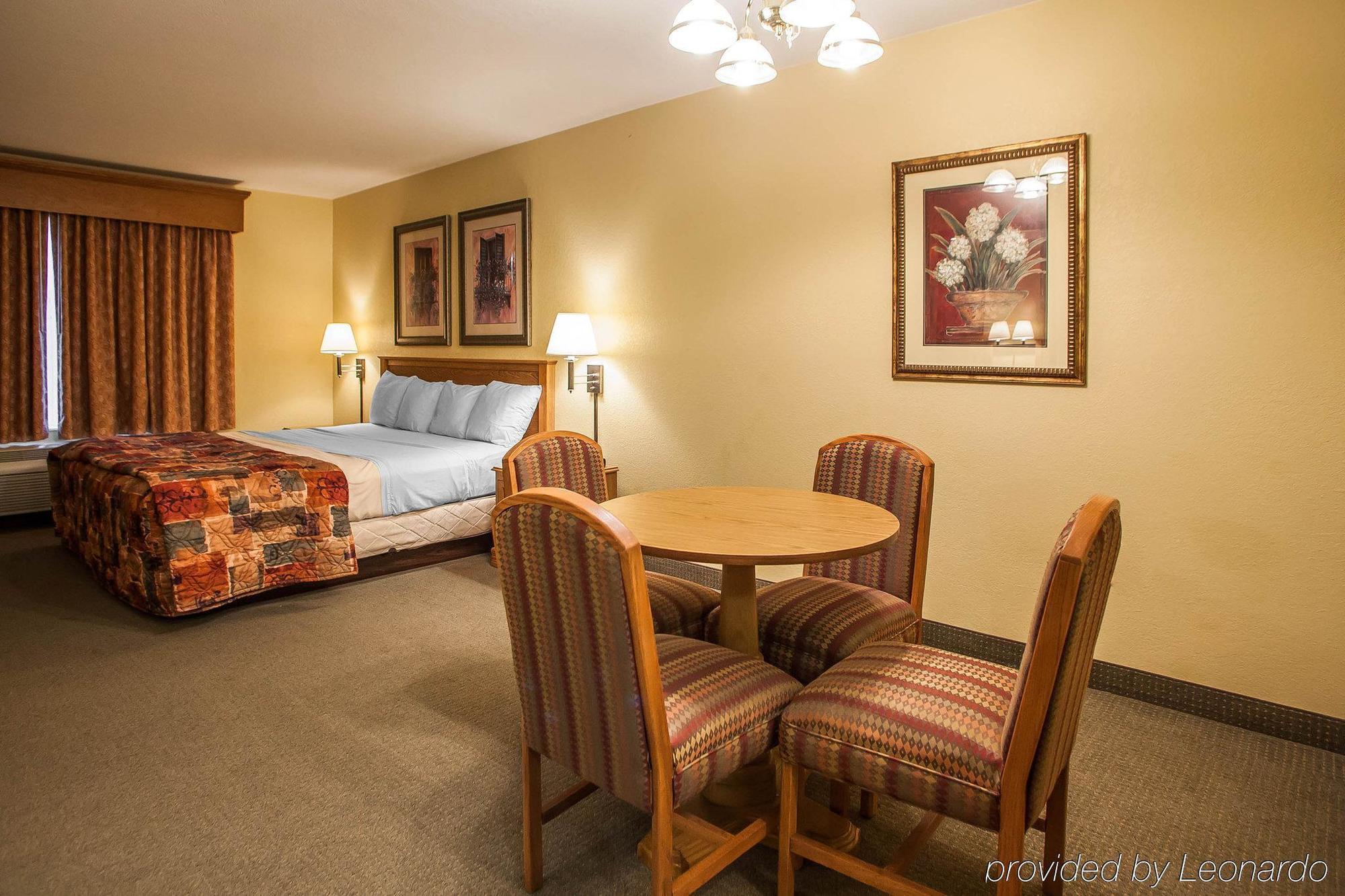 Americinn By Wyndham Fulton Clinton Kültér fotó